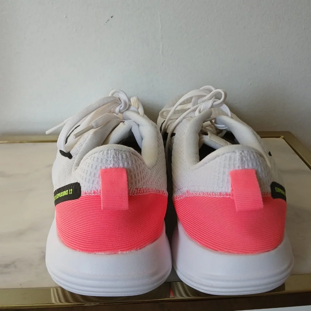 Nike Flex Experience 12 White Pink Sneakers Sz 9.5